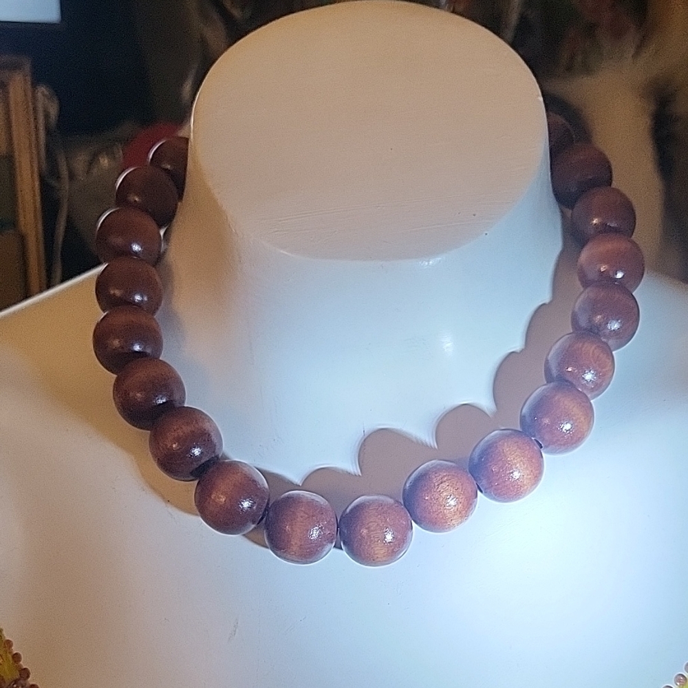 NWT Robert RoseWooden Bead Necklace in Brown - Classic Women’s Jewelry